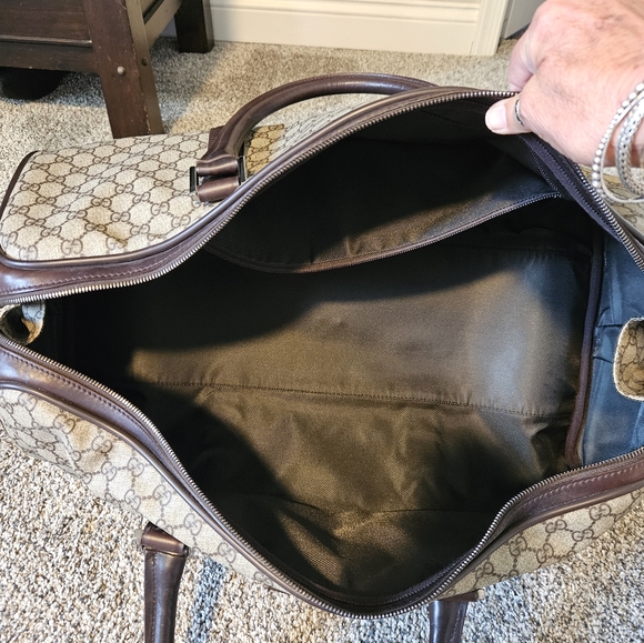 Unisex Gucci Supreme Monogram duffle  travel bag - Picture 10 of 12